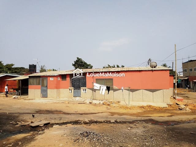 Studio avec entrée à part à Wanindara