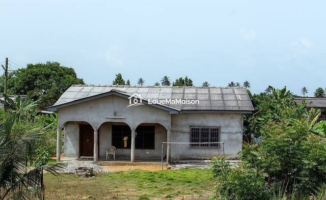 Maison avec véranda à arcades à Kalaban Coro