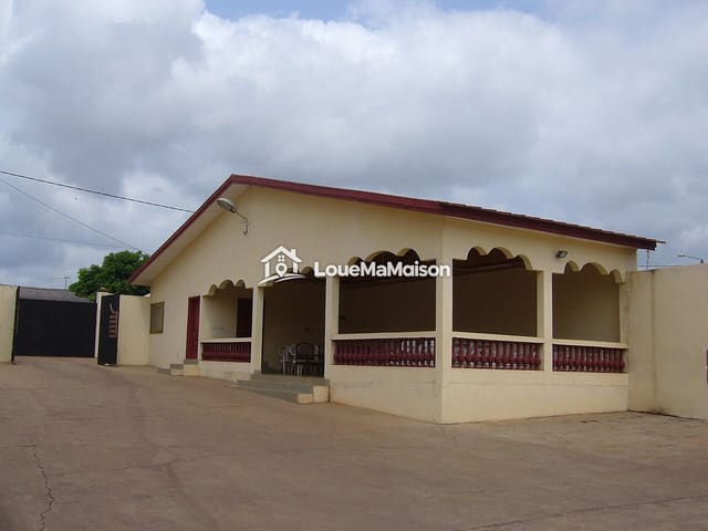 Villa basse 4 chambres à Marcory Résidentiel
