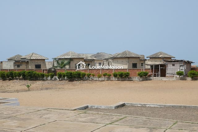 Villa neuve dans une cité fermée à Arconville